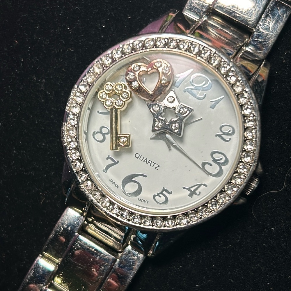 🍒Fashion Women’s Watch🍒